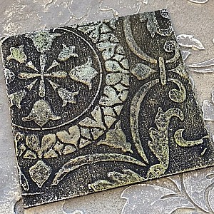 Трафарет - Легенда круг - Фотография интерьере 3